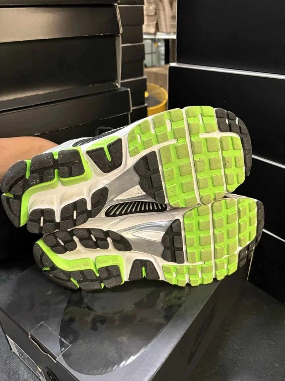 WORN Men’s Nike Zoom Come to 5 Electric Green CI1694-300 Size 12 WITH BOX